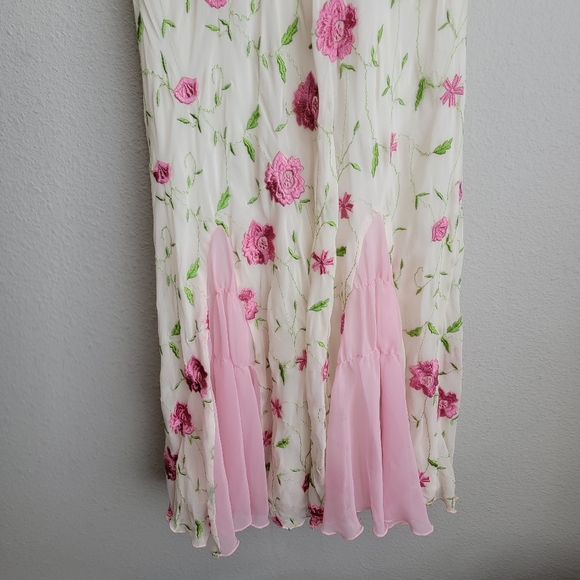 Vintage Betsey Johnson Silk Embroidered Floral Dress size 6 NWT - Picture 6 of 9